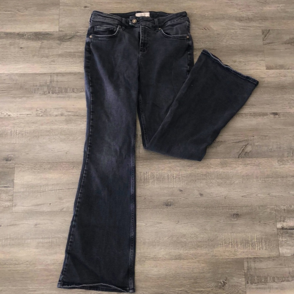 Low rise jeans